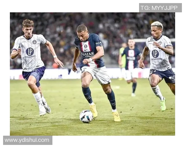 2017年巴黎与图卢兹激战回顾：精彩瞬间与战术分析