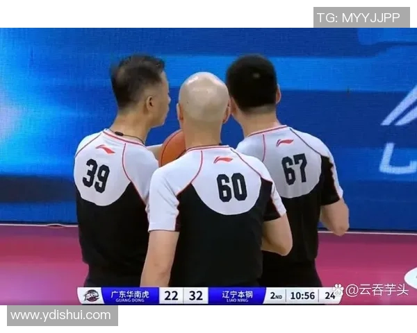 2021年CBA季后赛广东队与辽宁队激战回顾与精彩瞬间分析