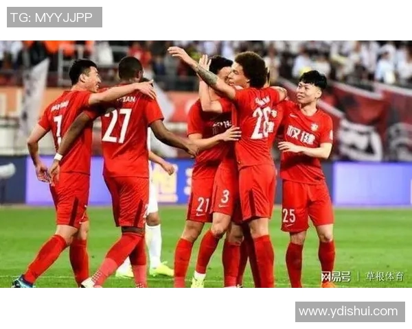 权健与申花激战正酣直播盛况引发球迷热议与期待