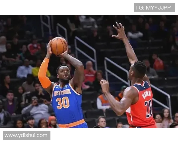 朱利叶斯兰德尔如何在NBA赛场上展现个人魅力与团队合作精神