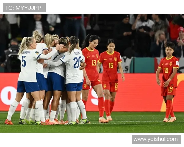 日本女足与英格兰女足激战正酣谁能在这场巅峰对决中笑到最后