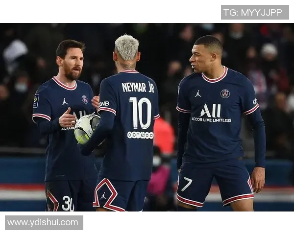 姆巴佩：从天才少年到足球巨星的华丽转身与未来展望