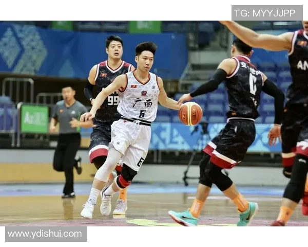 安徽文一队迎战劲敌全力争胜展现球队实力与团结精神