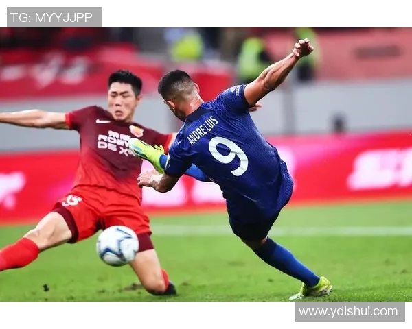 上海足球队技术变革引发热议助力球队崛起与未来发展探讨