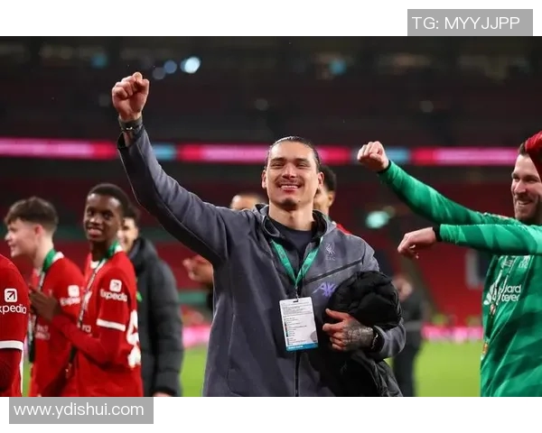 努涅斯在赛场上的崛起与挑战:探讨这位新星的未来发展潜力与影响力 努涅斯在赛场上的崛起与挑战:探讨这位新星的未来发展潜力与影响力