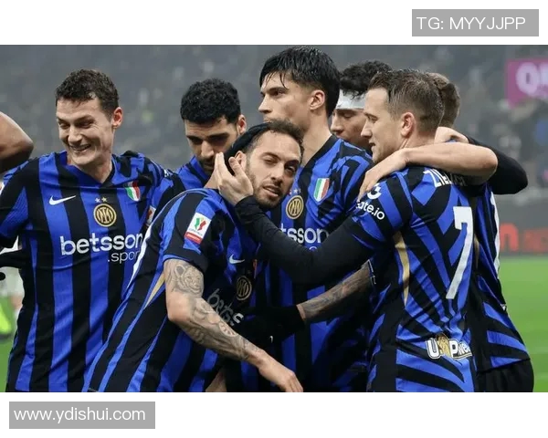 巴黎与巴萨的对决:足球盛宴中的战术较量与明星对抗 巴黎与巴萨的对决:足球盛宴中的战术较量与明星对抗