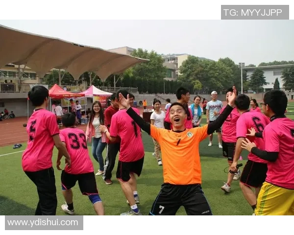 武汉飞盘队意识变革引发热议助推城市运动文化新风尚 武汉飞盘队意识变革引发热议助推城市运动文化新风尚