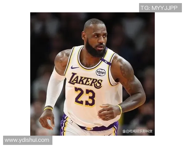 詹姆斯创造历史成就达阵4万分1万板1万助的传奇时刻